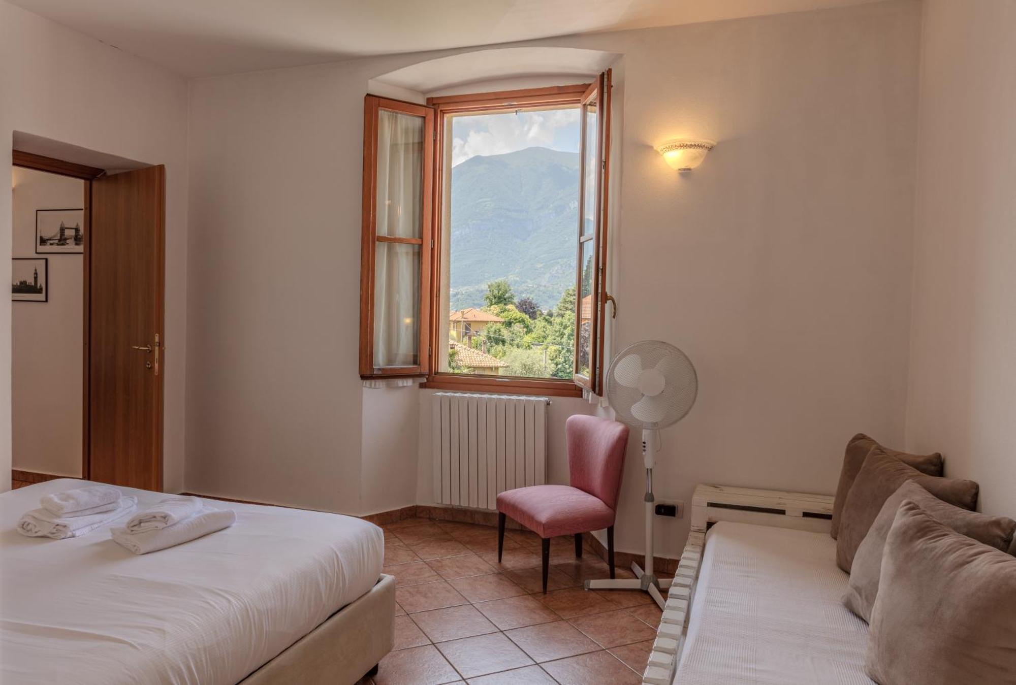 Appartamenti Villa Giulia 贝拉焦 外观 照片